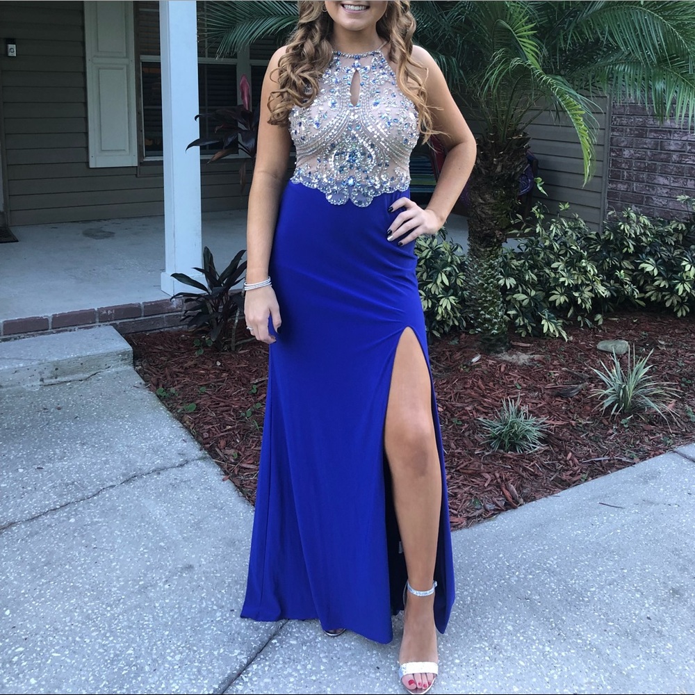 Prom dress